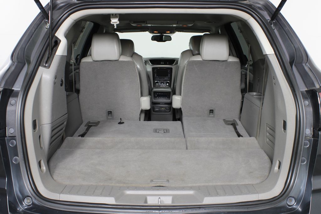 Used 2013 Chevrolet Traverse for sale in 