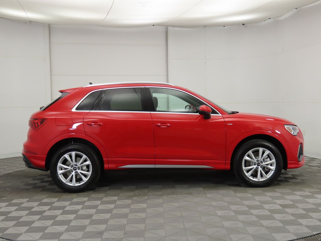 2025 Audi Q3 Premium Plus 5