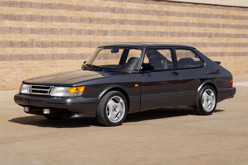 1988 Saab 900 Turbo Hatchback