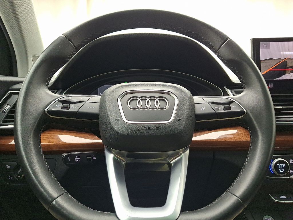 Thumbnail: 2023 Audi Q5 - 21