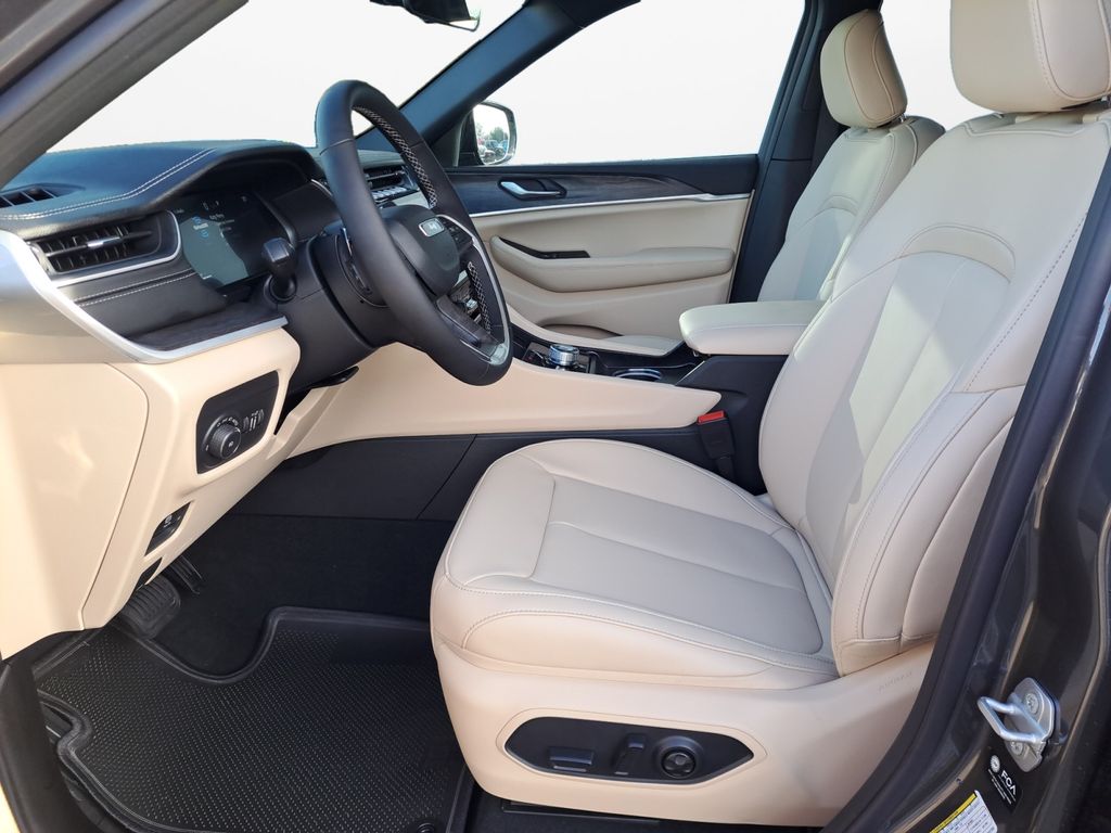 New Car 2025 Jeep Grand Cherokee  Limited For Sale Under $60,000 In Austin, Texas