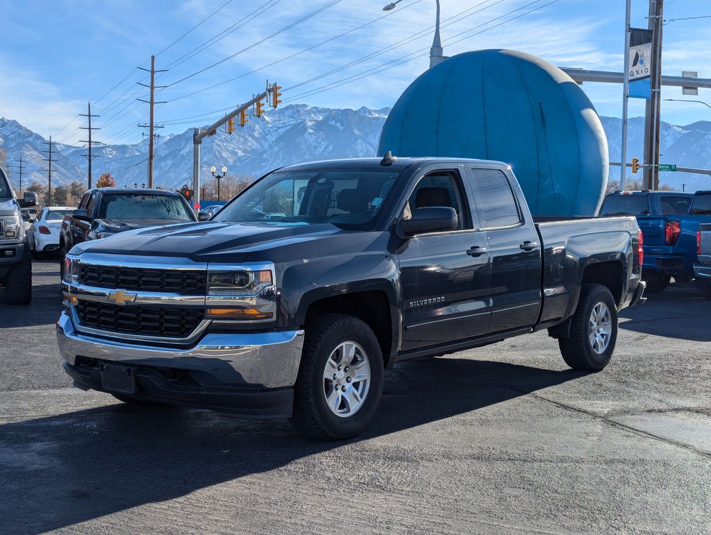 2018 Chevrolet Silverado 1500 LT 10