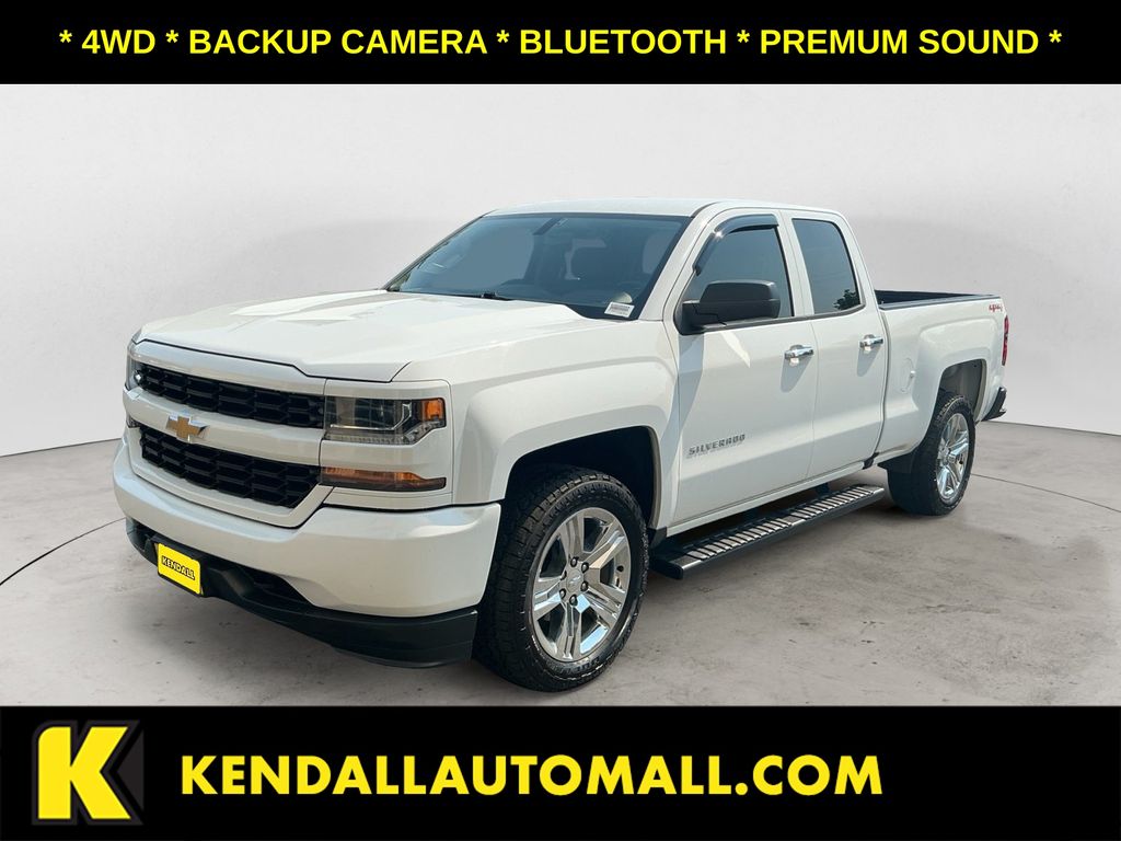 Summit White 2017 Chevrolet Silverado 1500 Pickup Truck Four-Wheel Drive 6-Speed Automatic Overdrive