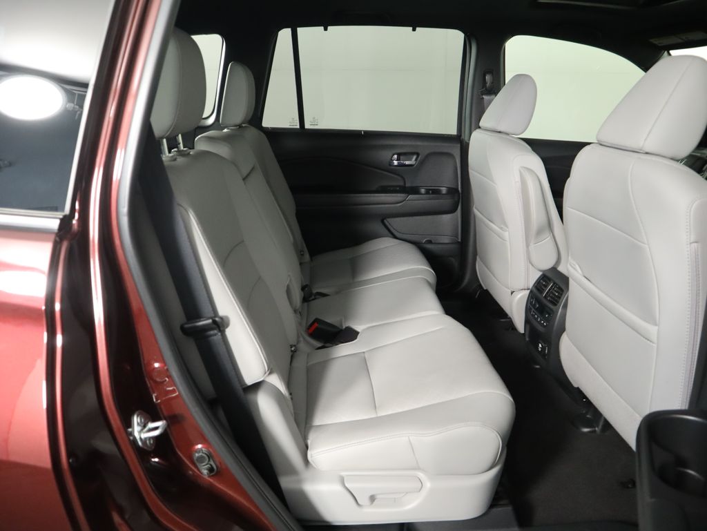 Thumbnail: 2021 Honda Passport - 22