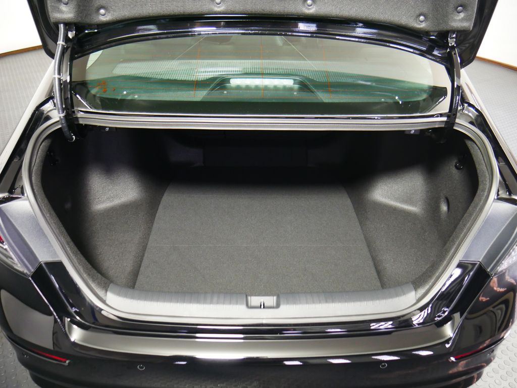 2025 Honda Accord Touring 6