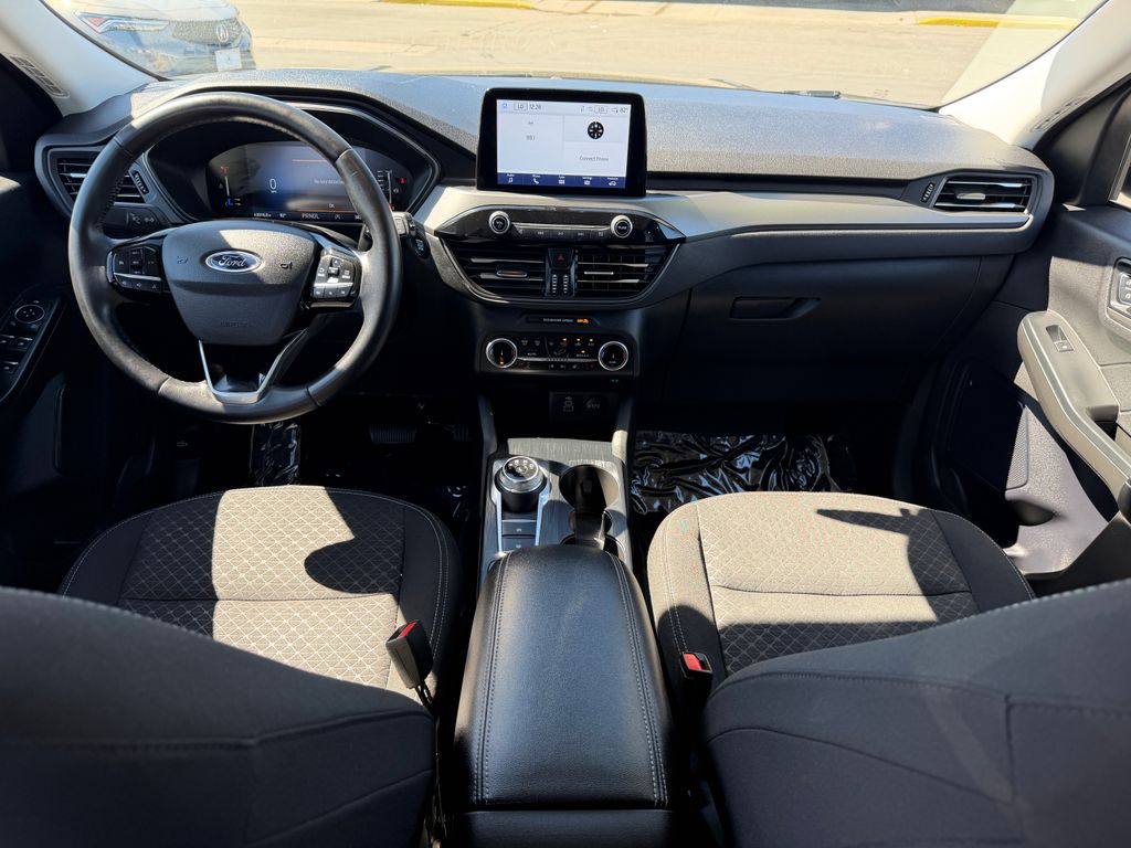 Thumbnail: 2024 Ford Escape - 32