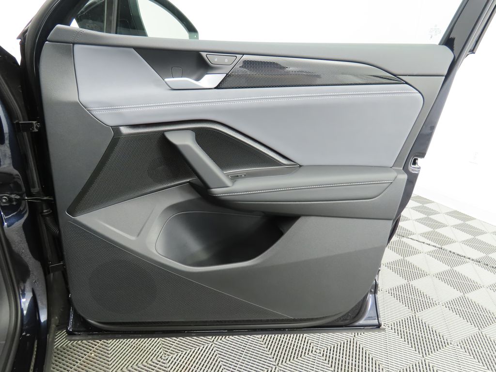 2025 Volkswagen Tiguan 2.0T 26