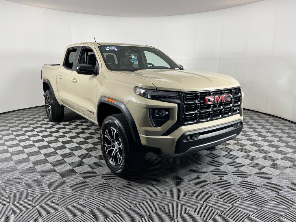 Thumbnail: 2023 GMC Canyon - 10