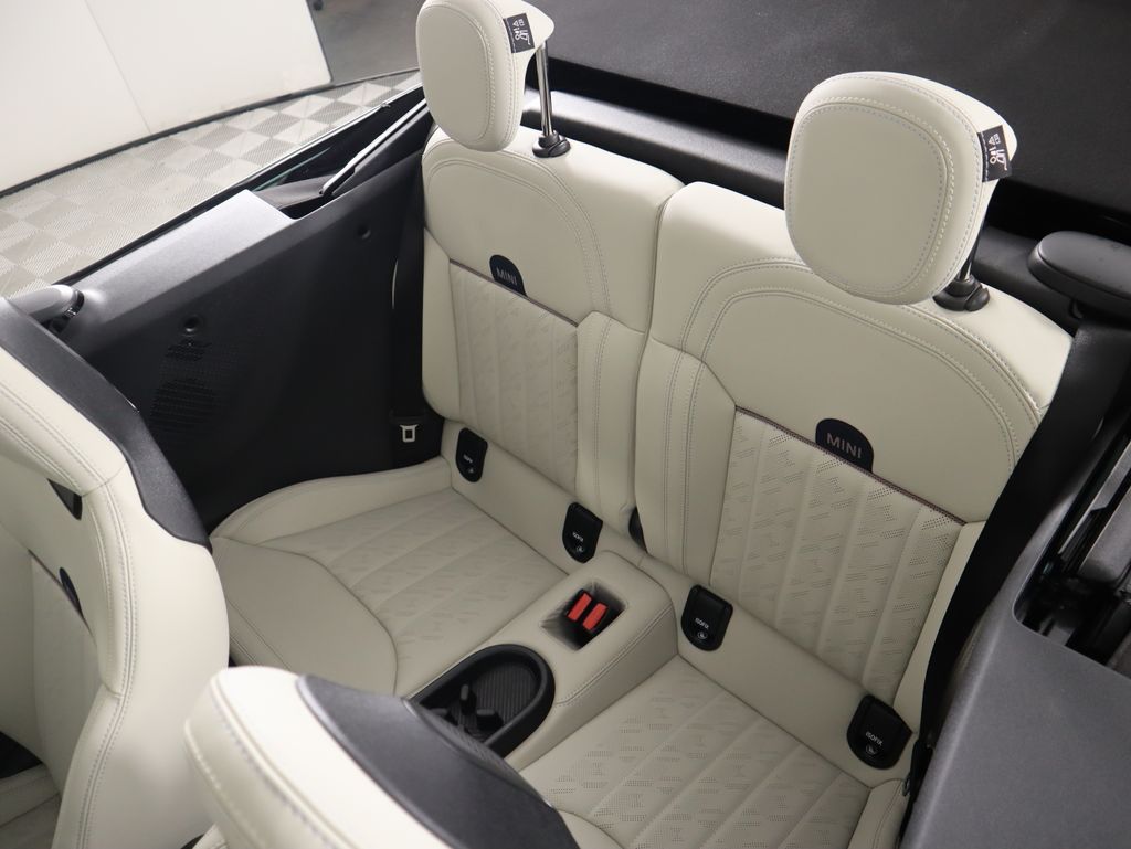 Thumbnail: 2026 MINI Cooper - 29