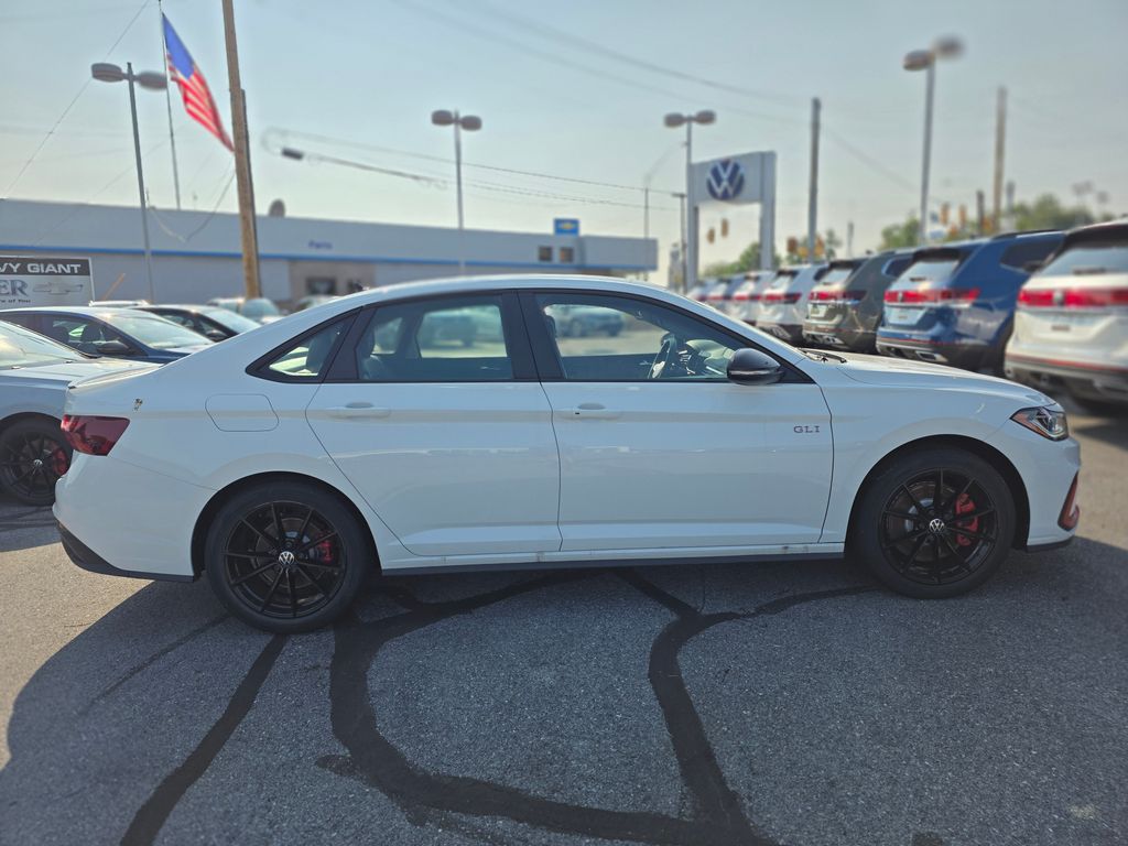 2026 Volkswagen Jetta GLI 2.0T Autobahn - 5