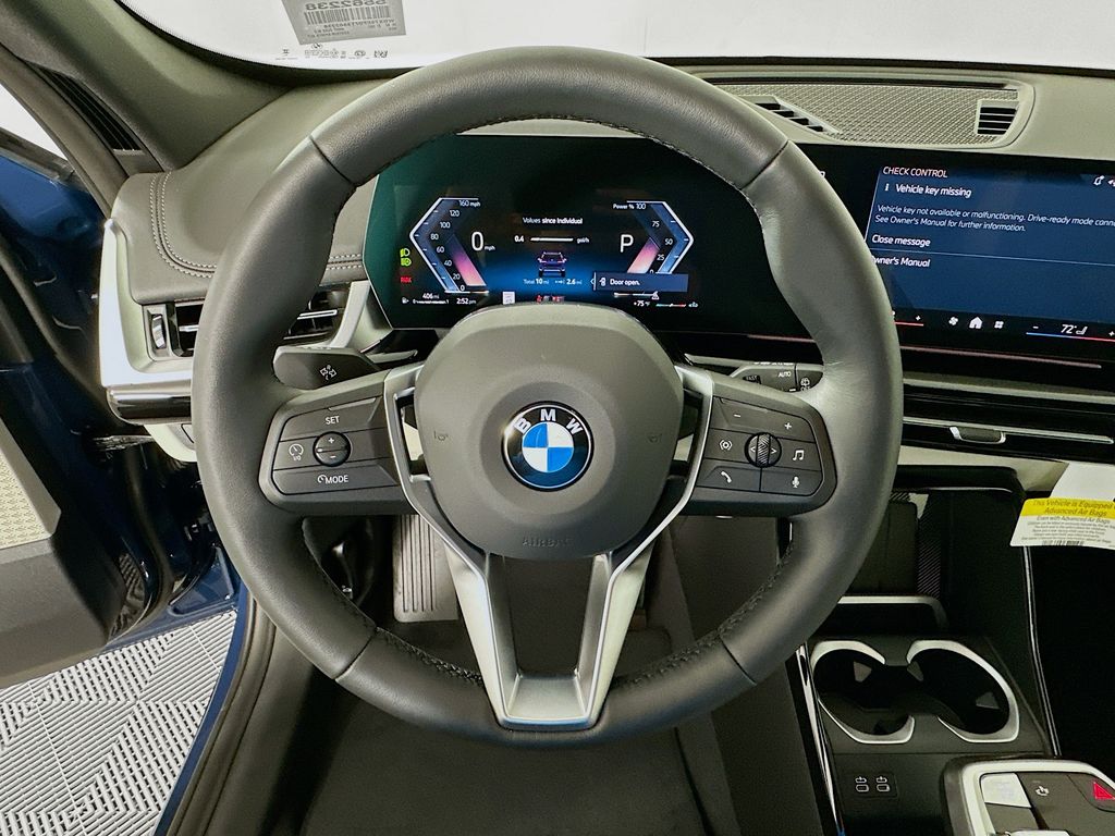 Thumbnail: 2026 BMW X1 - 10
