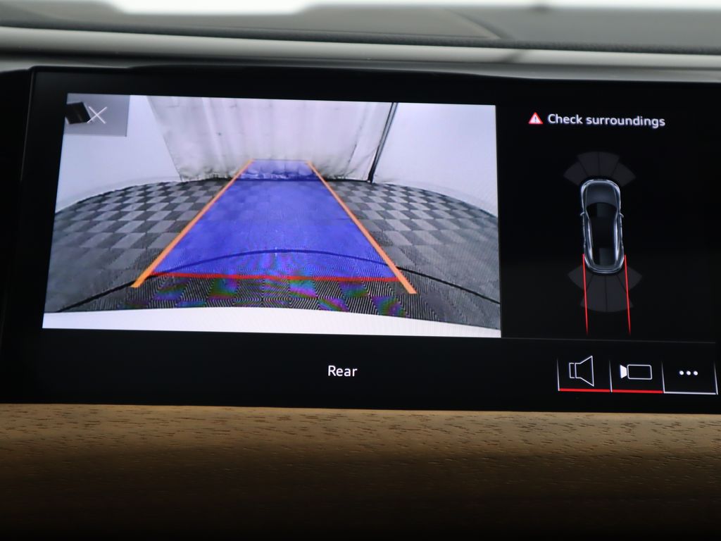 2022 Audi e-tron GT Premium Plus 16