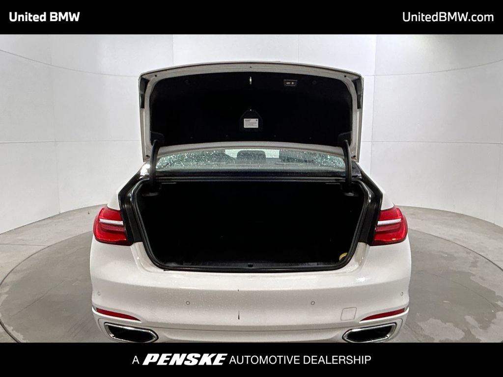 Thumbnail: 2018 BMW 7 Series - 22