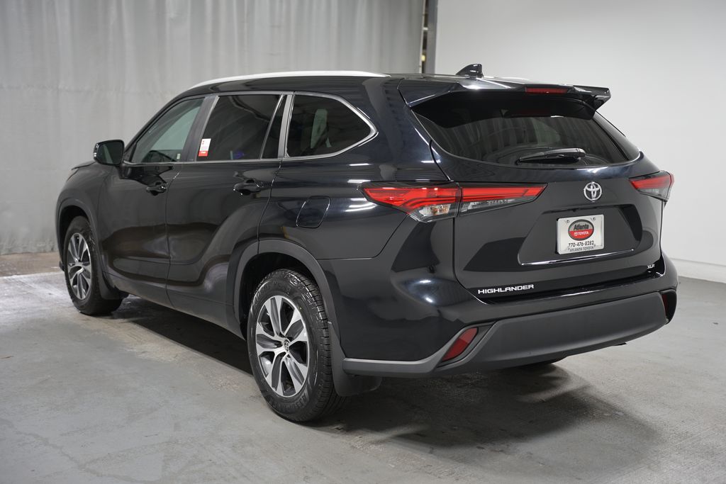 2023 Toyota Highlander XLE 6