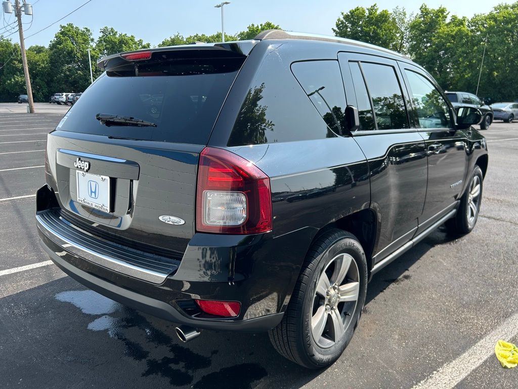 Thumbnail: 2016 Jeep Compass - 5