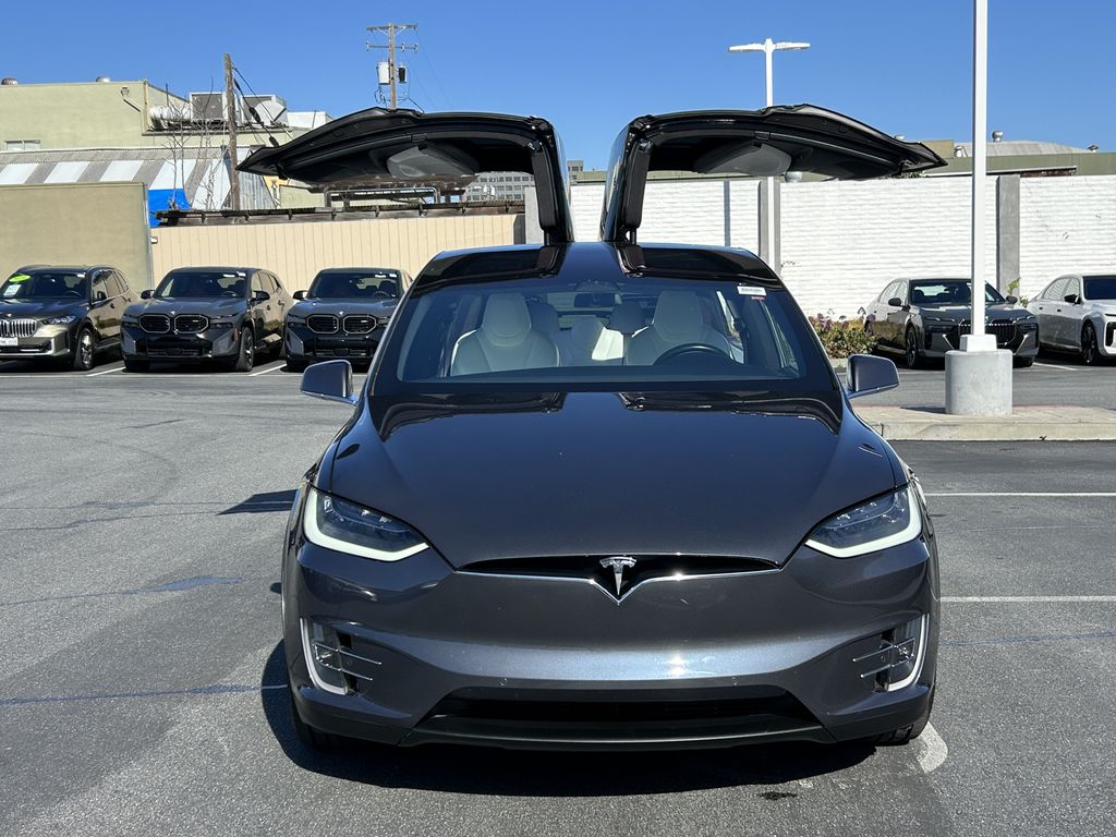 2018 Tesla Model X 75D 9