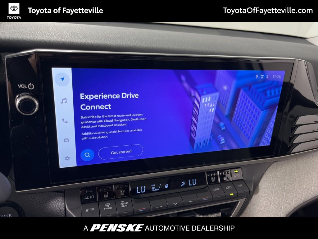 2025 Toyota Camry XLE 30