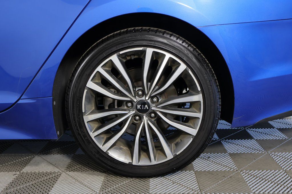 Thumbnail: 2019 Kia Stinger - 15