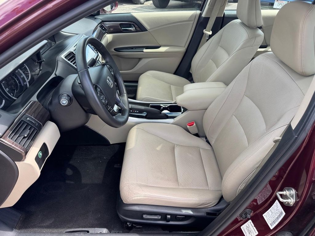 Certified Used 2017 Basque Red Pearl II Honda EX-L image 8