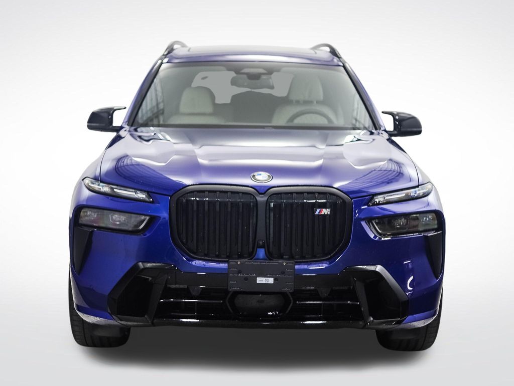 Thumbnail: 2024 BMW X7 - 8