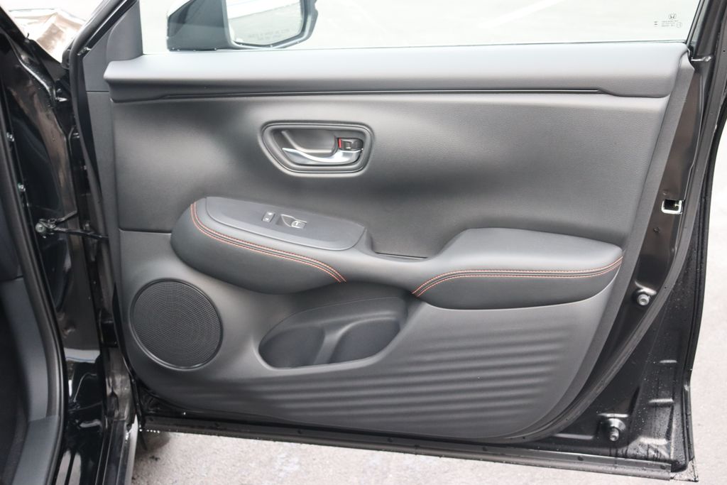 2026 Honda HR-V Sport 19