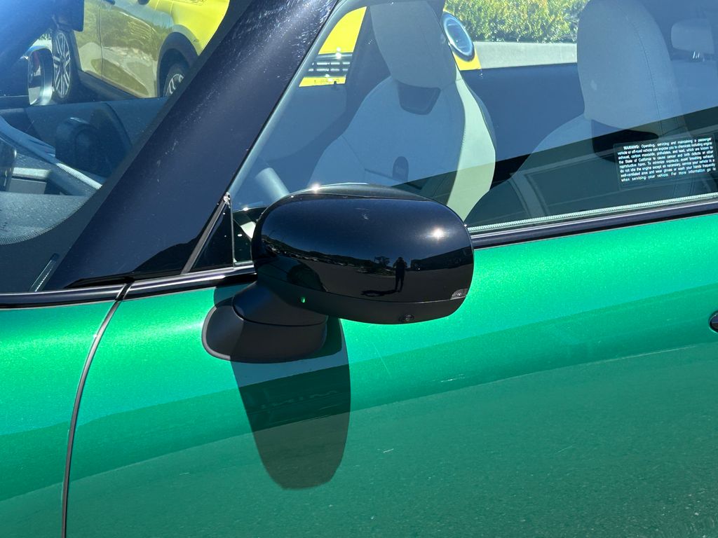 2025 MINI Cooper S 10