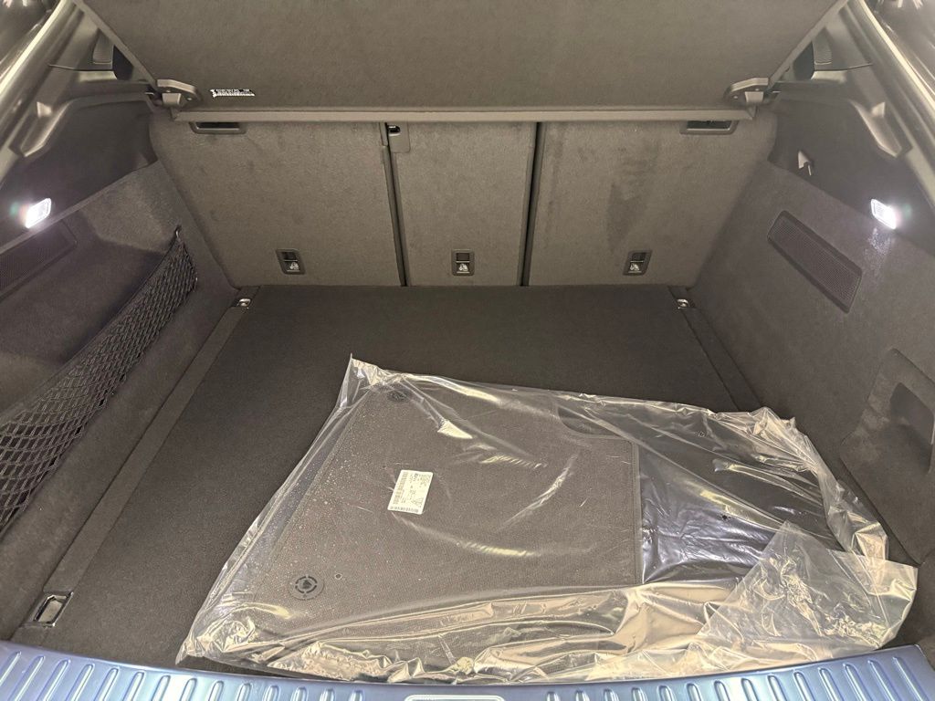 Thumbnail: 2026 Porsche  - 30