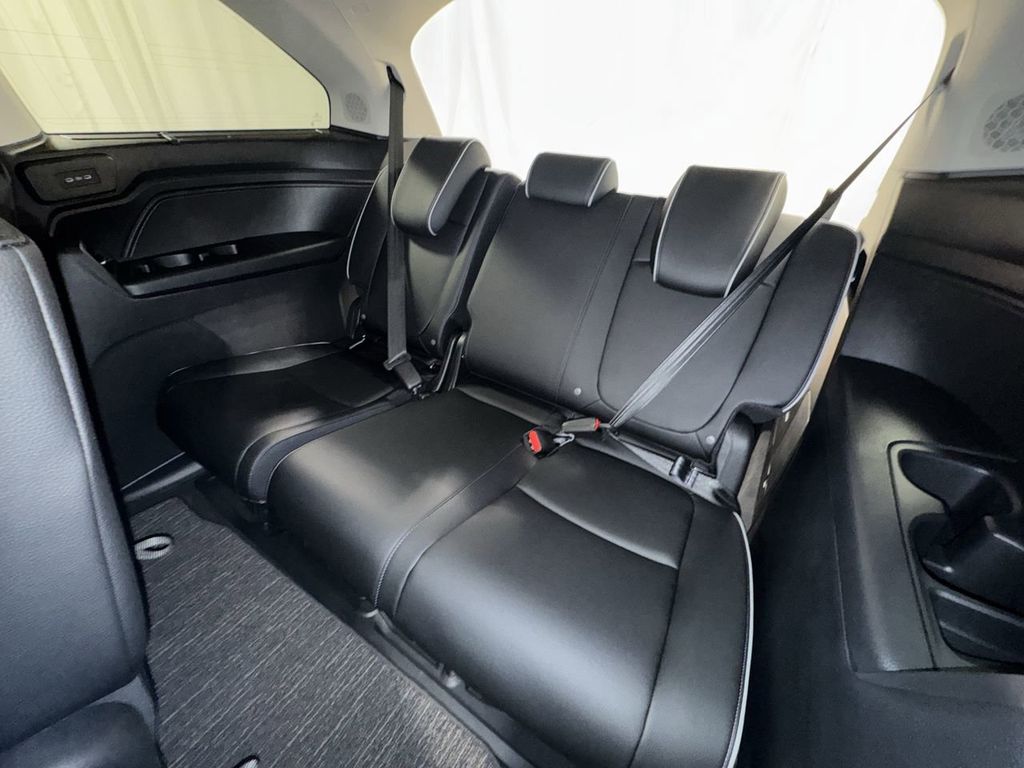new 2026 Honda Odyssey car, priced at $53,645