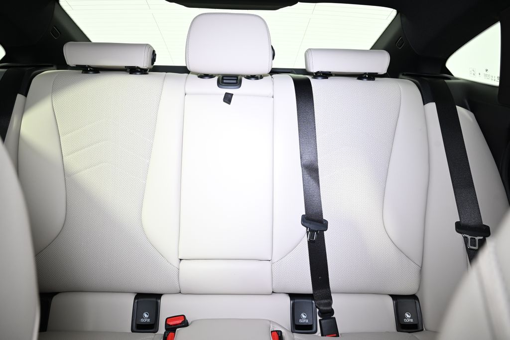 Thumbnail: 2026 BMW 2 Series - 25