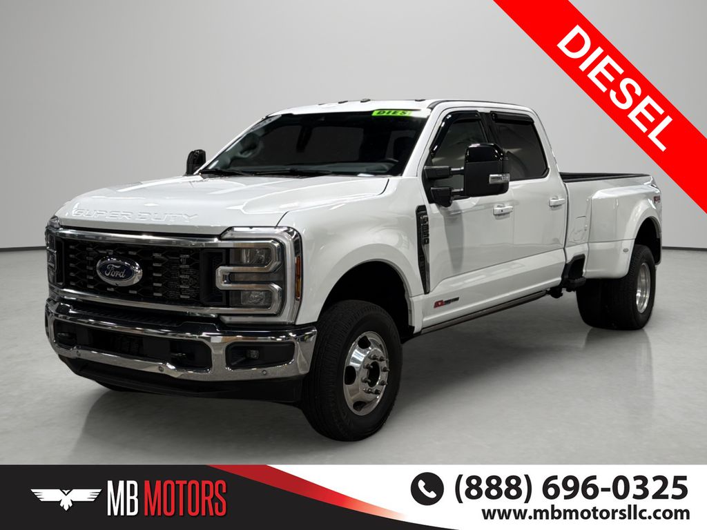 2025 Ford F-350 Super Duty Lariat Crew Cab LB DRW 4WD