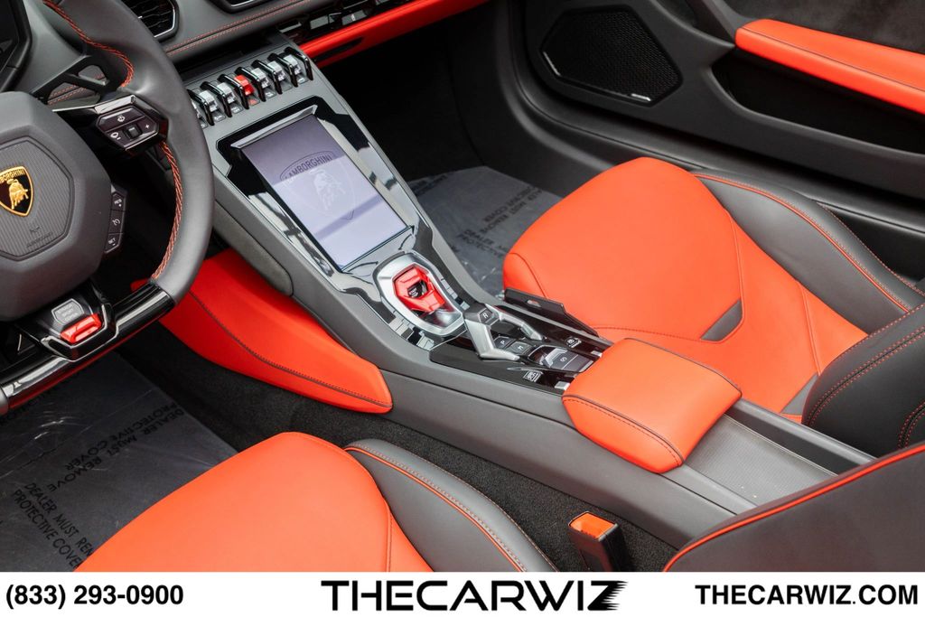 2024 Lamborghini Huracan EVO