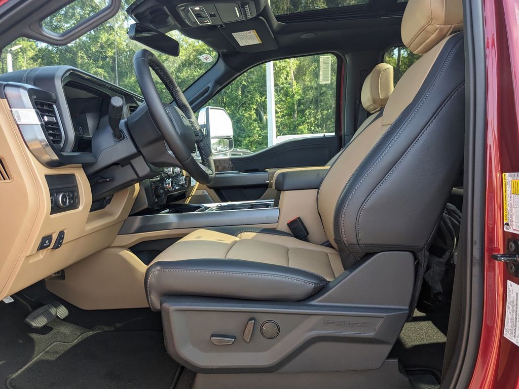 2025 Ford F-250 Super Duty Lariat