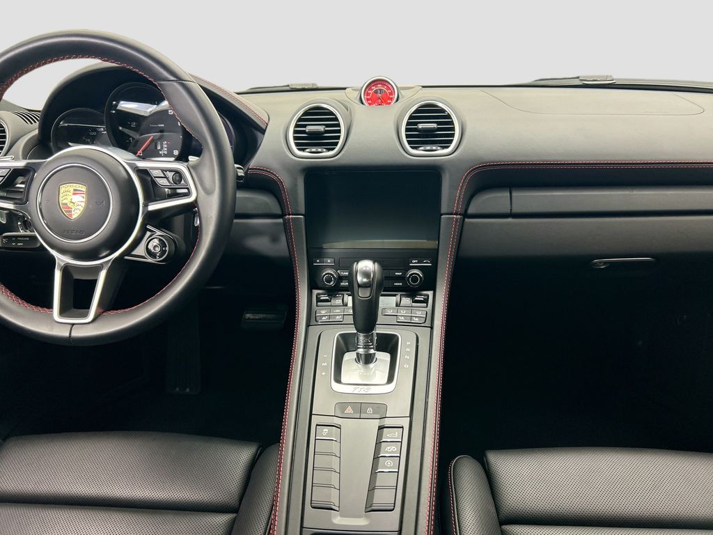 Thumbnail: 2024 Porsche 718 Cayman - 16