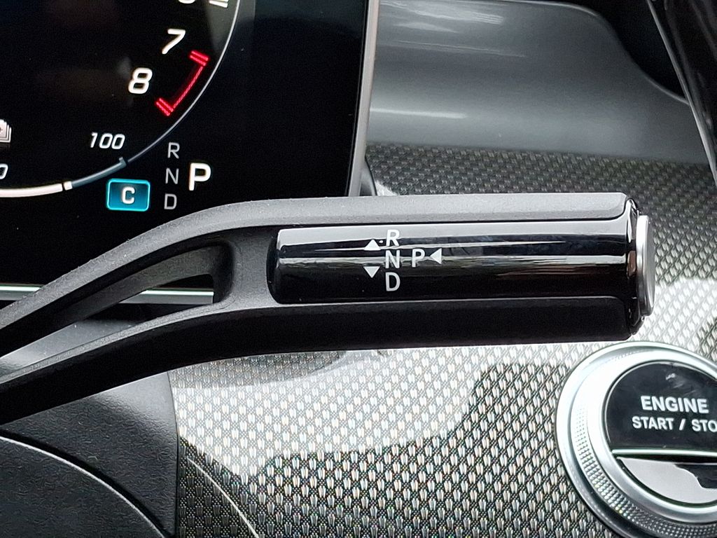 2025 Mercedes-Benz C-Class AMG C 63 11
