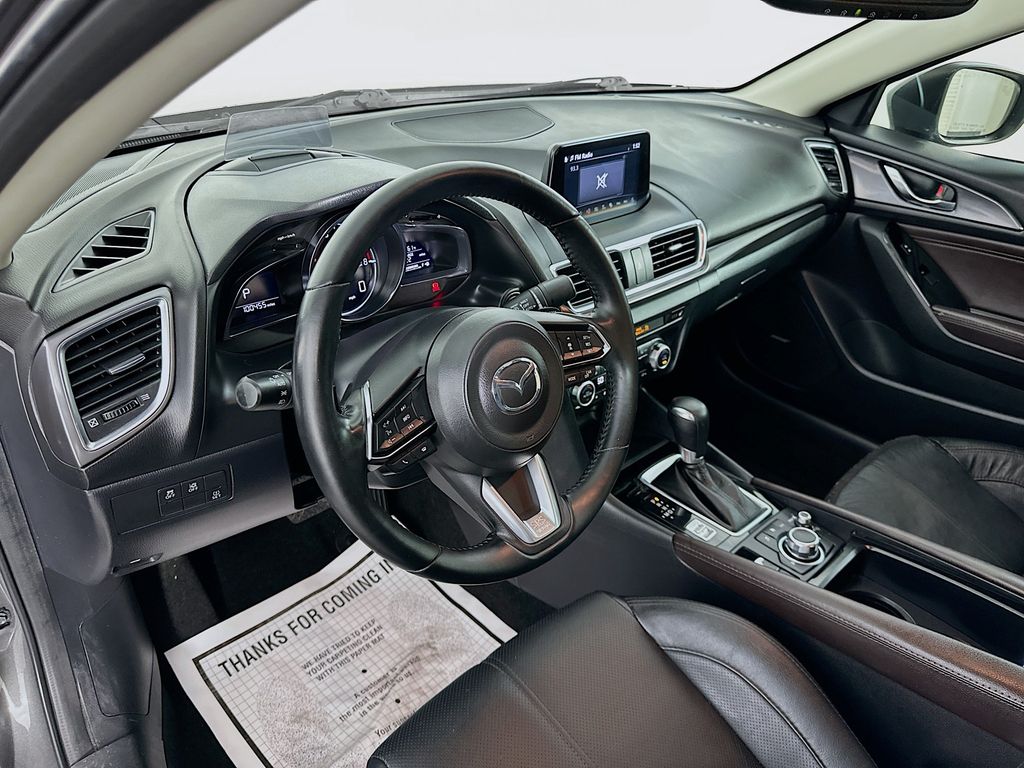 2018 Mazda Mazda3 i Grand Touring 9