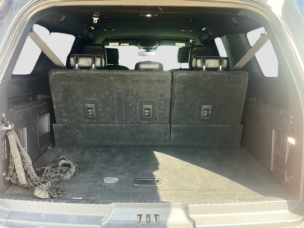 Used 2019 Gray Ford XLT image 28