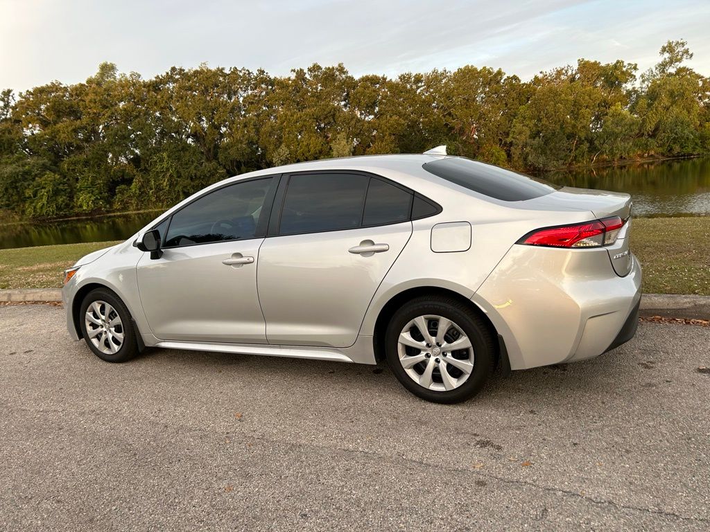 Thumbnail: 2025 Toyota Corolla - 3