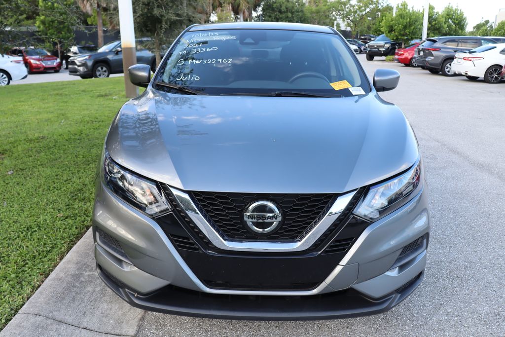 Thumbnail: 2021 Nissan Rogue Sport - 5