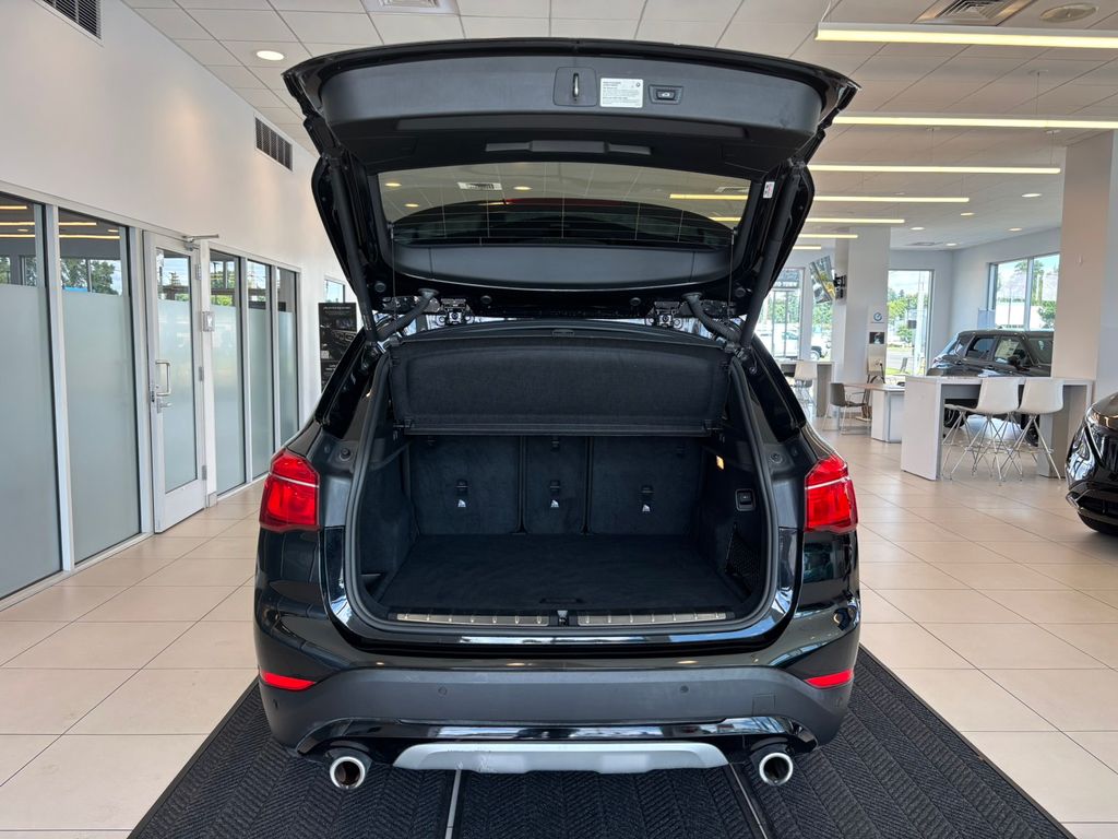 2021 BMW X1 xDrive28i