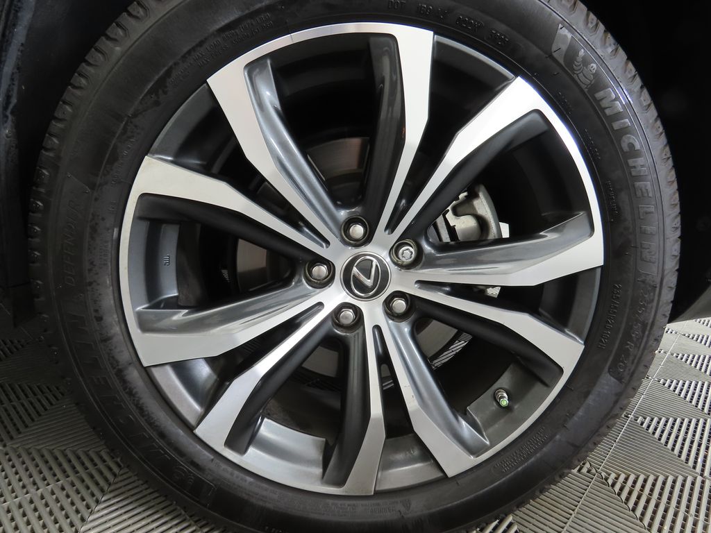 Thumbnail: 2019 Lexus RX - 31