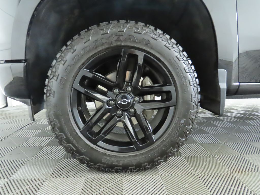 2024 Chevrolet Silverado 1500 RST 30
