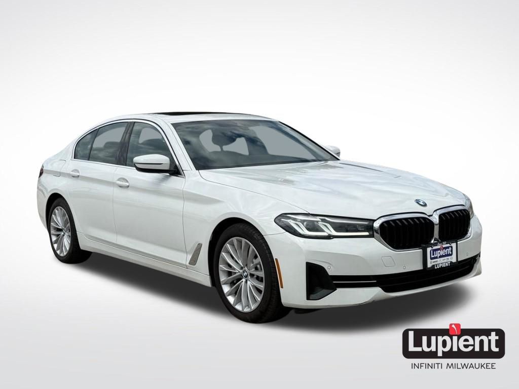 Alpine White 2022 BMW 5 Series Sedan All-Wheel Drive 8-Speed Automatic