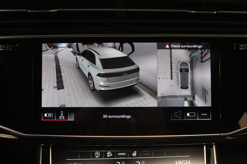 Thumbnail: 2026 Audi Q8 - 28