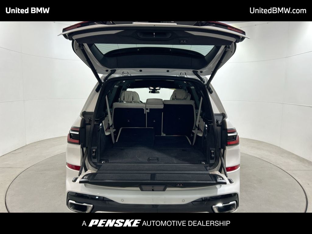 2024 BMW X7 xDrive40i 23