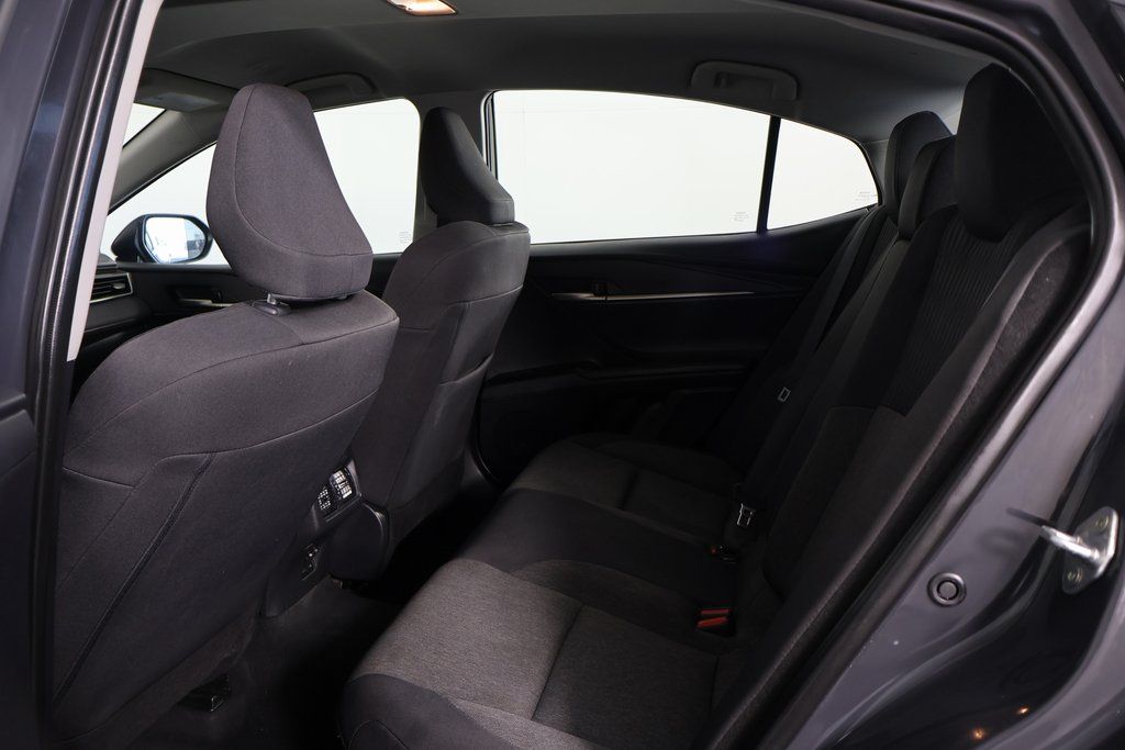 Thumbnail: 2025 Toyota Camry - 11