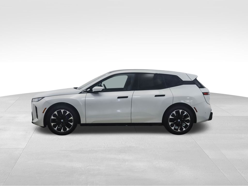 Thumbnail: 2026 BMW iX - 2