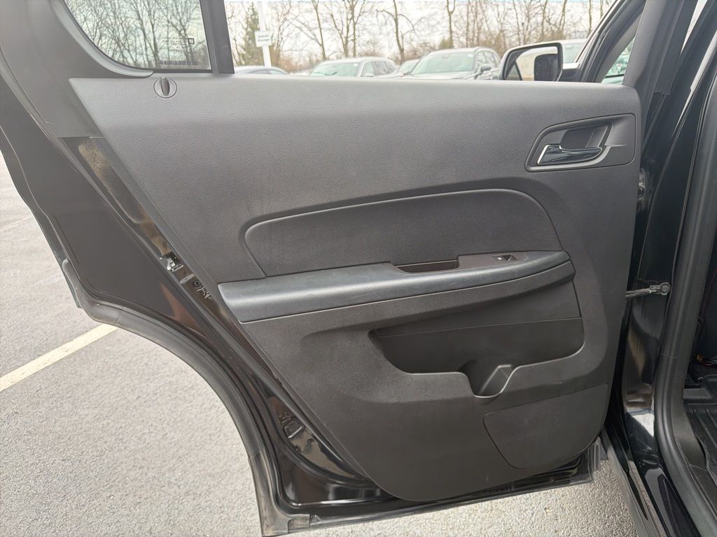 Thumbnail: 2016 Chevrolet Equinox - 20