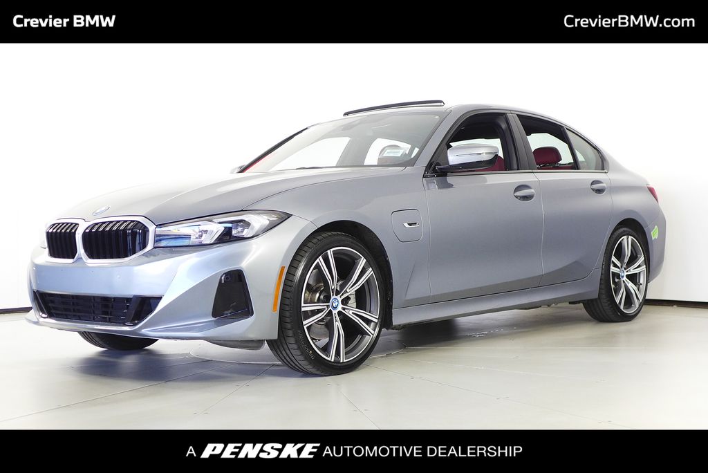 Thumbnail: 2023 BMW 3 Series - 1