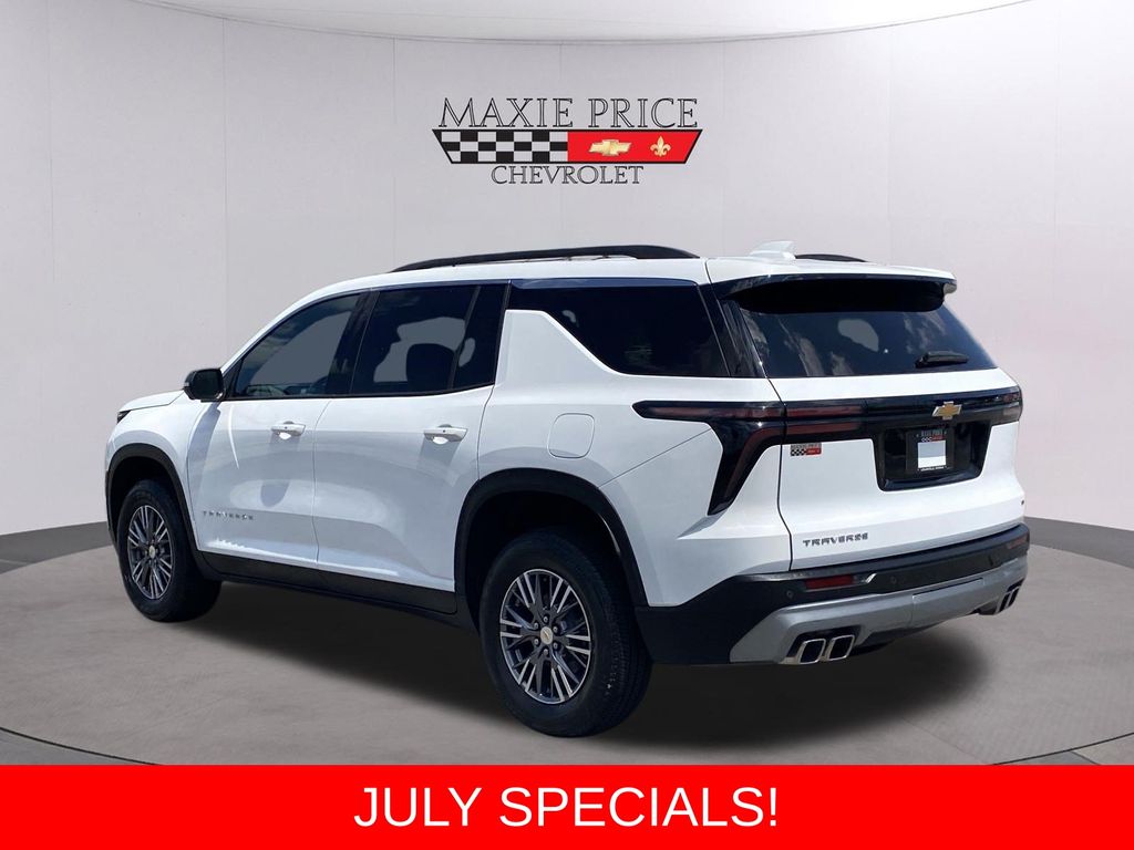 Used 2024 Chevrolet Traverse SUV