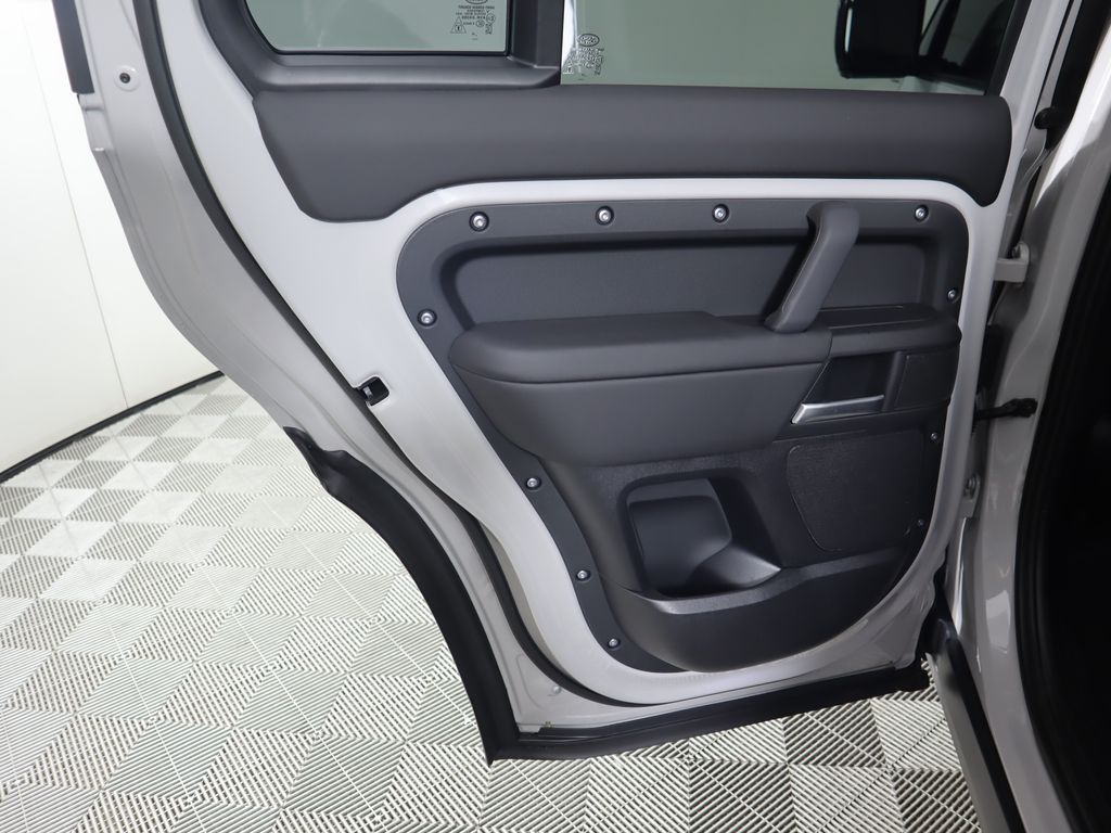 Thumbnail: 2026 Land Rover Defender - 26